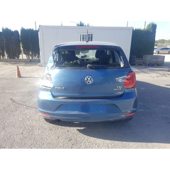 VOLKSWAGEN POLO (6R1) '2014 ADVANCE AZUL