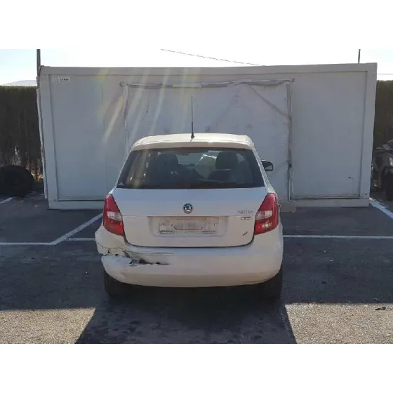 SKODA FABIA (5J2 ) '2012 AMBITION BLANCO