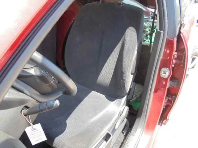 CITROEN C4 BERLINA '2006 COLLECTION GRANATE