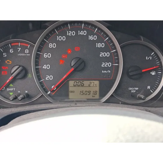 Toyota YARIS (_P13_) 2011