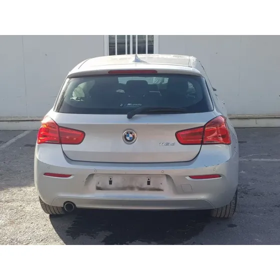 BMW SERIE 1 LIM. (F20/F21) '2018 116D GRIS