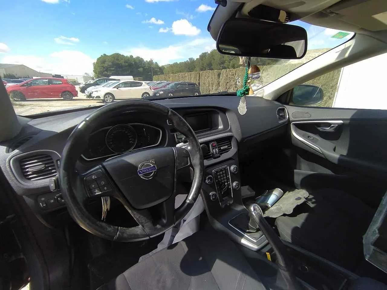 VOLVO V40 '2013 KINETIC GRIS OSCURO