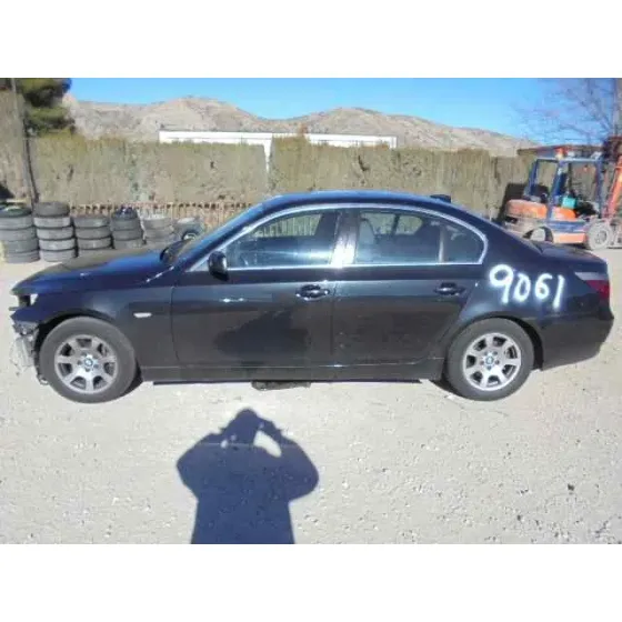 BMW SERIE 5 BERLINA (E60) '2006 530D NEGRO