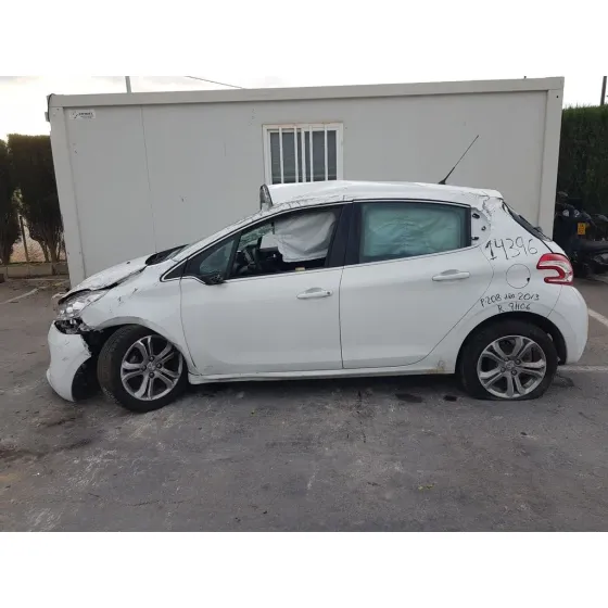 PEUGEOT 208 '2013 ACTIVE BLANCO