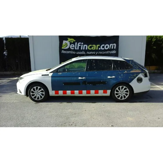 SEAT LEON ST (5F8) '2016 STYLE BLANCO,AZUL