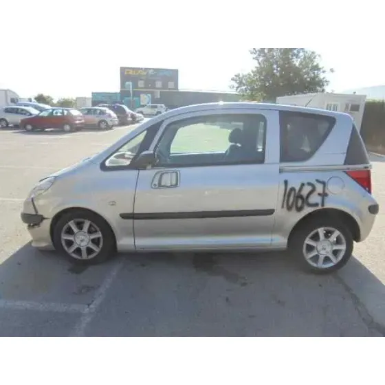 PEUGEOT 1007 '2005 DOLCE DORADO