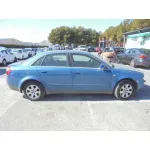 AUDI A4 BERLINA (8E) '2001 2.0 AZUL