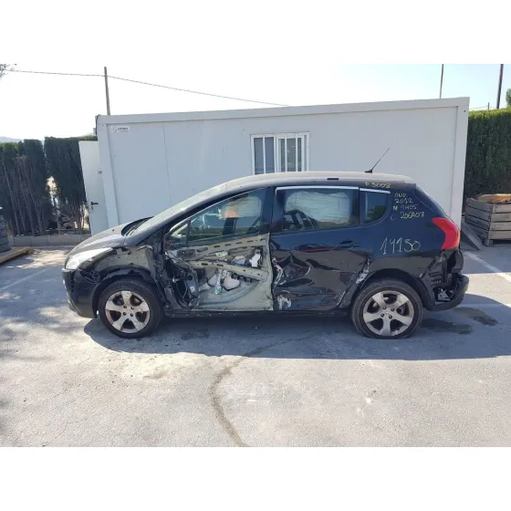 PEUGEOT 3008 '2012 ACTIVE NEGRO