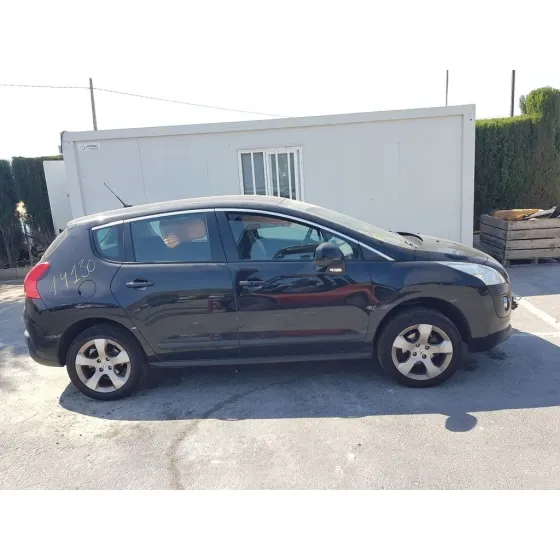 PEUGEOT 3008 '2012 ACTIVE NEGRO