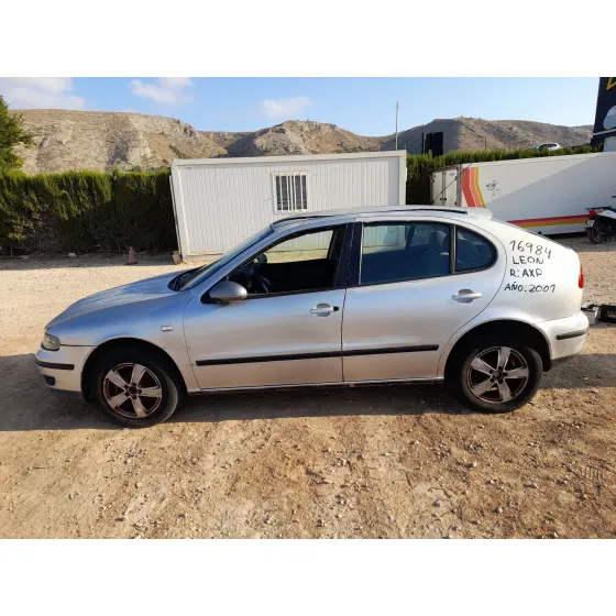Seat LEON (1M1) 1999