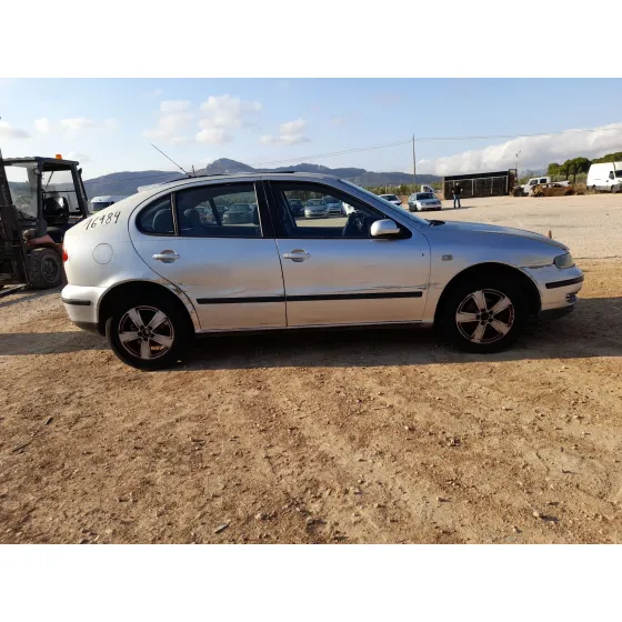 Seat LEON (1M1) 1999