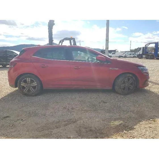 RENAULT MEGANE IV '2021 ZEN ROJO
