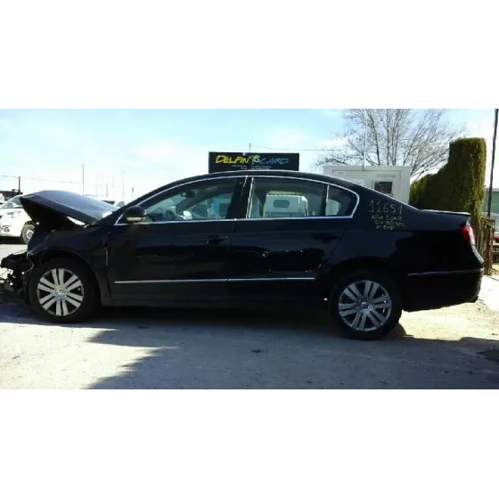 VOLKSWAGEN PASSAT BERLINA (3C2) '2008 HIGHLINE NEGRO