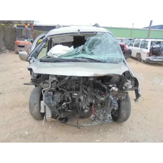 RENAULT KANGOO '2010 ACRISTALADA BEIG