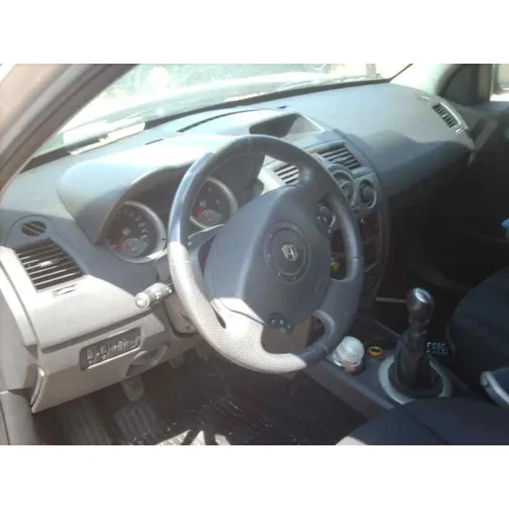 RENAULT MEGANE II BERLINA 5P '2005 AUTHENTIQUE GRIS