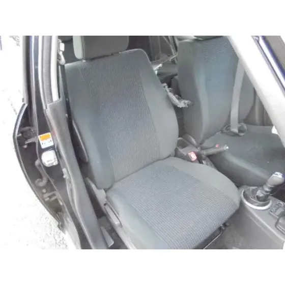 SUZUKI SWIFT BERLINA (MZ) '2007 GLX (5-PTAS.) NEGRO