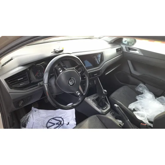 Volkswagen POLO VI (AW1, BZ1, AE1) 2017