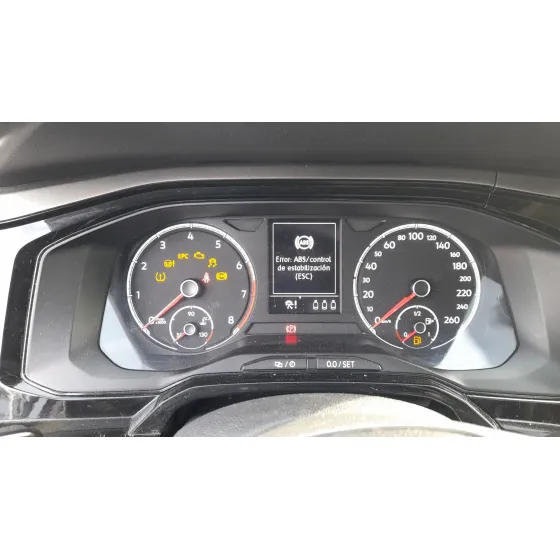 Volkswagen POLO VI (AW1, BZ1, AE1) 2017
