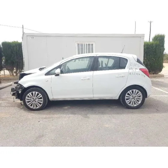 OPEL CORSA D '2014 SELECTIVE BLANCO