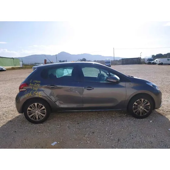 PEUGEOT 208 '2018 SIGNATURE GRIS OSCURO