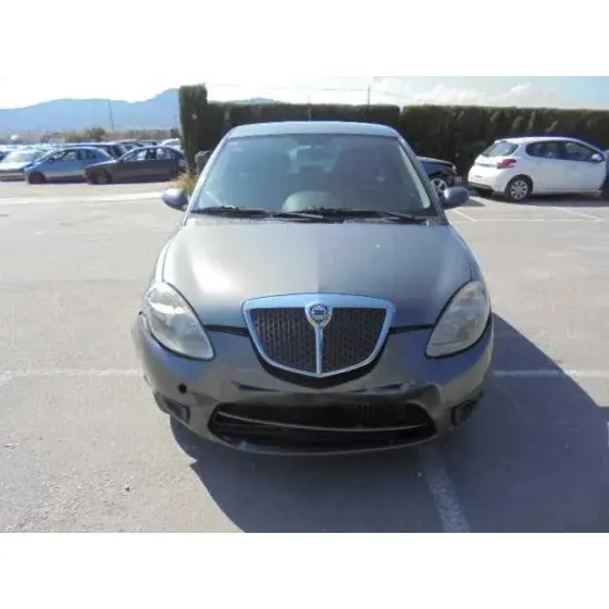 LANCIA YPSILON (101) '2007 1.4 16V ORO GRIS OSCURO