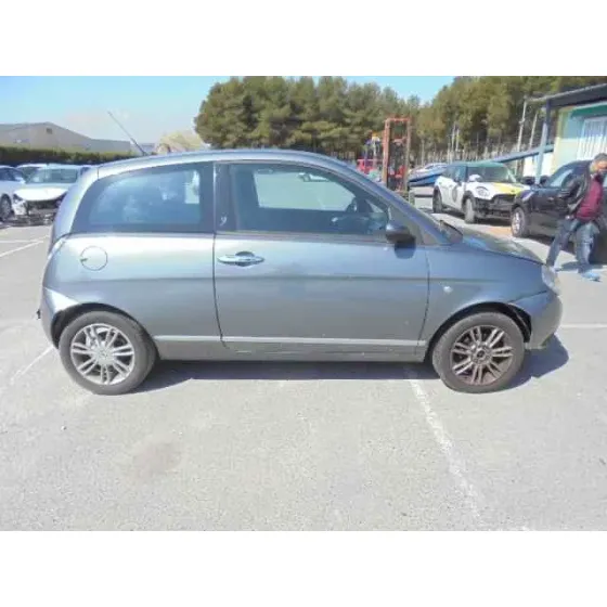 LANCIA YPSILON (101) '2007 1.4 16V ORO GRIS OSCURO