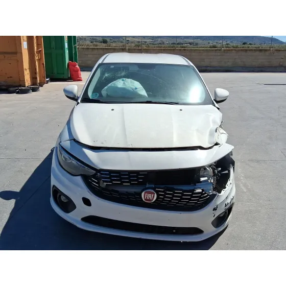 Fiat TIPO HATCHBACK (356_, 357_) 2016