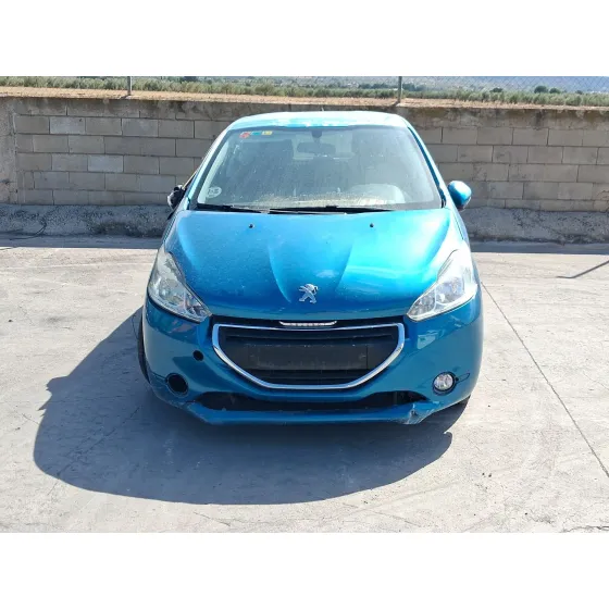 Peugeot 208 I (CA_, CC_) 2012