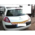RENAULT MEGANE II BERLINA 5P RENAULT MEGANE II BERLINA 5P '2002 1.9 DCI DIESEL BLANCO 0