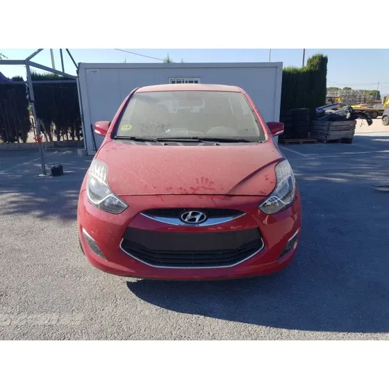 HYUNDAI IX20 '2014 GLS COMFORT BLUE ROJO