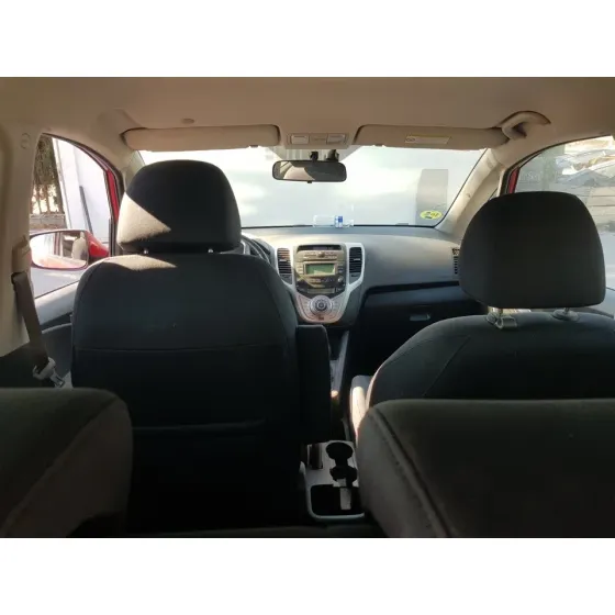 HYUNDAI IX20 '2014 GLS COMFORT BLUE ROJO