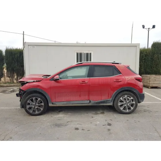 KIA STONIC (YBCUV) '2020 TECH ROJO