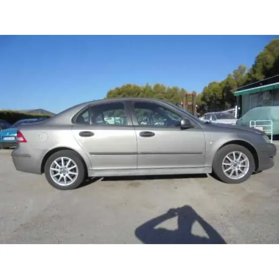 SAAB 9-3 BERLINA '2002 2.0 T VECTOR GRIS