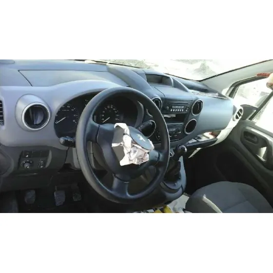 PEUGEOT PARTNER KASTEN '2015 CONFORT L1 BLANCO