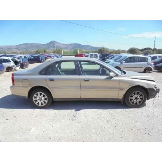 VOLVO S80 BERLINA '2004 2.4 (125KW) BEIG