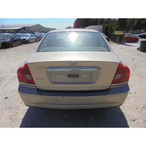 VOLVO S80 BERLINA '2004 2.4 (125KW) BEIG