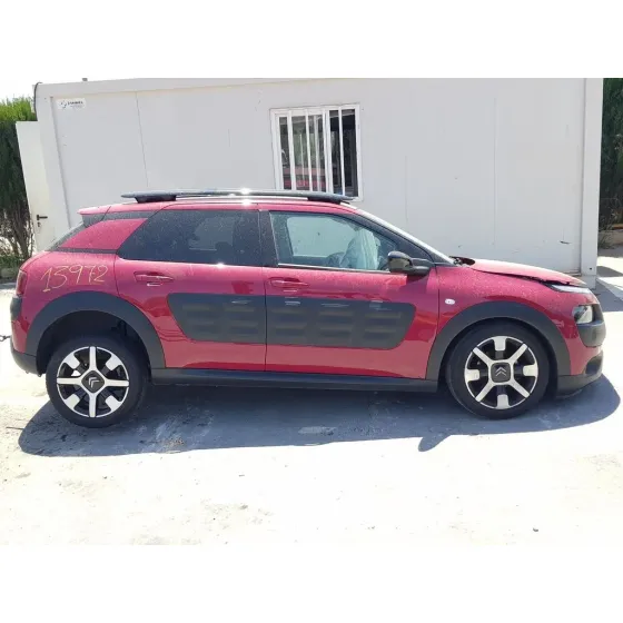 CITROEN C4 CACTUS '2016 FEEL EDITION ROJO