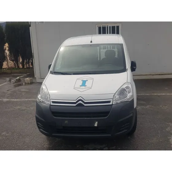 CITROEN BERLINGO CUADRO '2018 1.6 BLUE-HDI FAP BLANCO