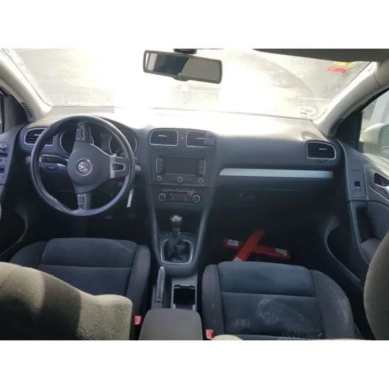 VOLKSWAGEN GOLF VI (5K1) '2011 RABBIT BLUEMOTION GRIS