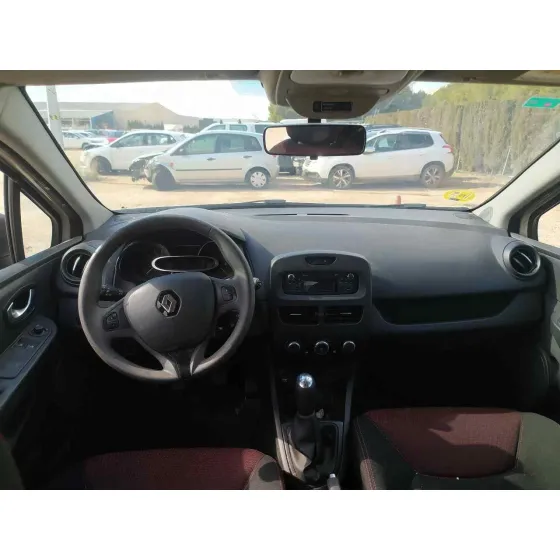 RENAULT CLIO IV '2015 BUSINESS BLANCO