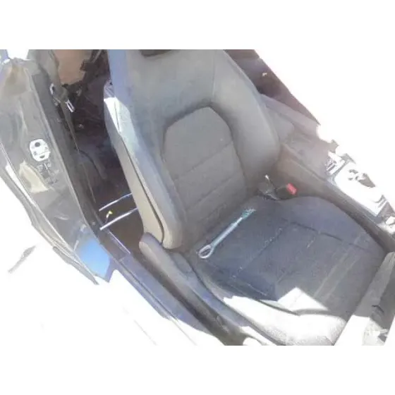 MERCEDES CLASE CLK (W207) COUPE '2011 250 CGI BLUEEFFICIENCY GRIS OSCURO