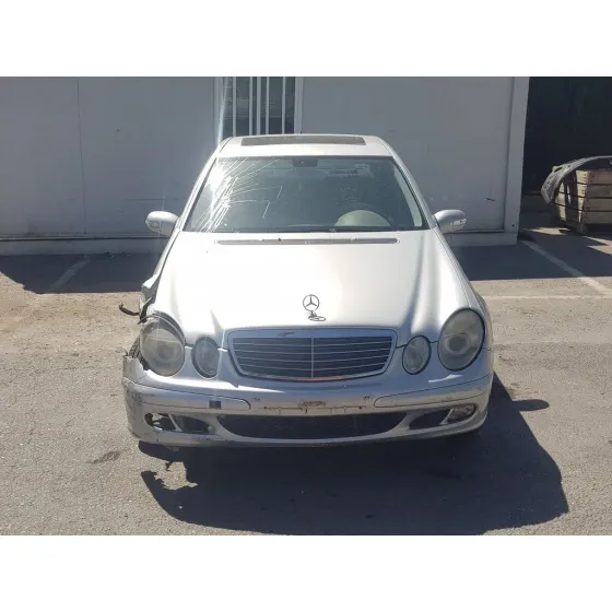 MERCEDES CLASE E (W211) BERLINA '2006 E 220 CDI (211.006) GRIS