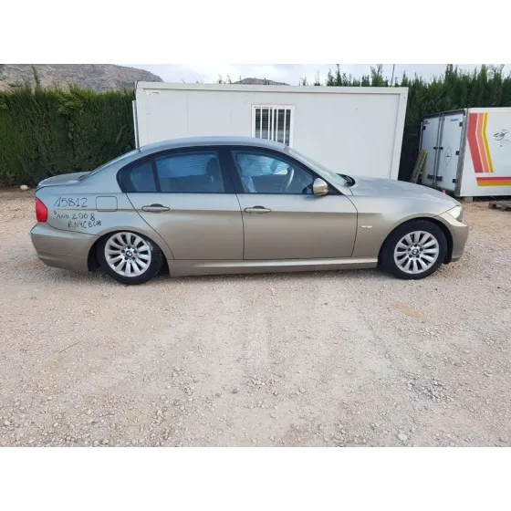 BMW SERIE 3 BERLINA (E90) '2008 320I BEIG