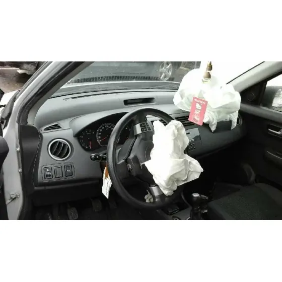 SUZUKI SWIFT BERLINA (MZ) '2008 GL (3-PTAS.) GRIS PLATA