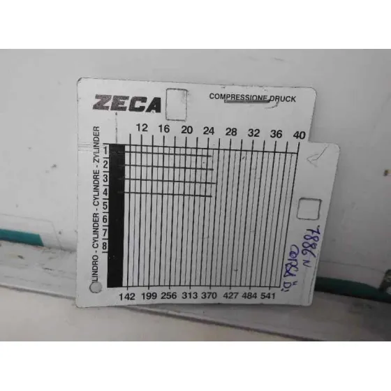 OPEL CORSA D '2006 CMON ROJO
