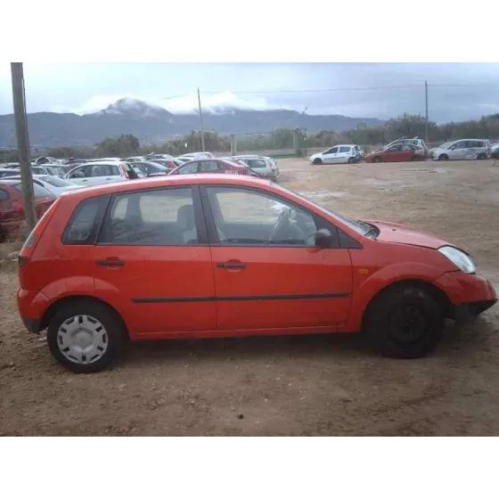 FORD FIESTA (CBK) '2003 AMBIENTE ROJO