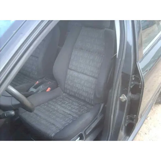 PEUGEOT 307 (S1) '2002 XS NEGRO