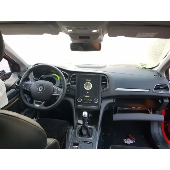 RENAULT MEGANE IV BERLINA 5P '2017 BUSINESS ROJO