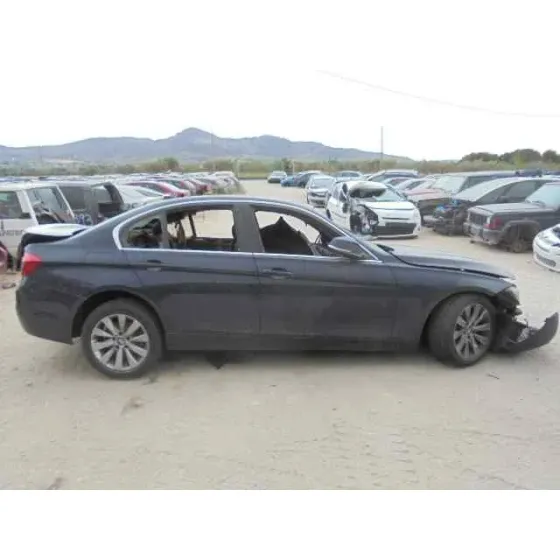 BMW SERIE 3 LIM. (F30) '2016 320D AZUL