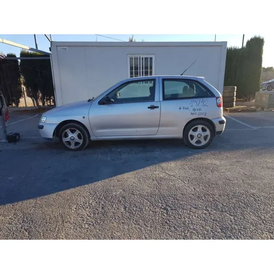 SEAT IBIZA (6K1) '2001 SIGNO GRIS
